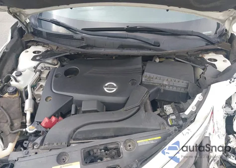 2015 Nissan Altima 2.5/S/Sv/Sl из США, поврежденный, VIN 1N4AL3APXFC112665